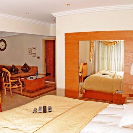 Mirage Suites Kuwait City Pokoj fotografie